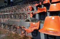 Los asientos despues del desastre. Foto EFE