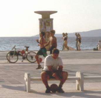 Streetball en la orilla del mar 1997